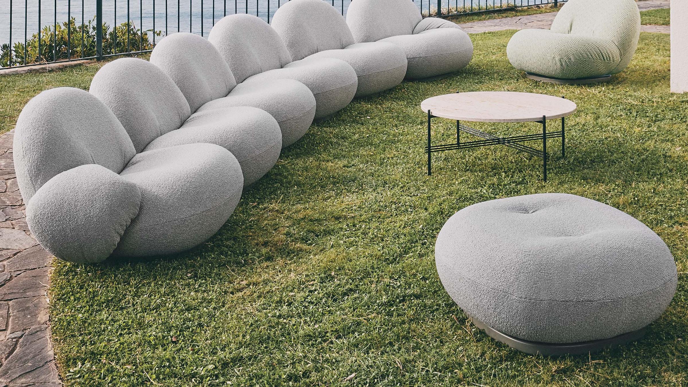 GUBI Ottoman Pacha Outdoor Ottoman
