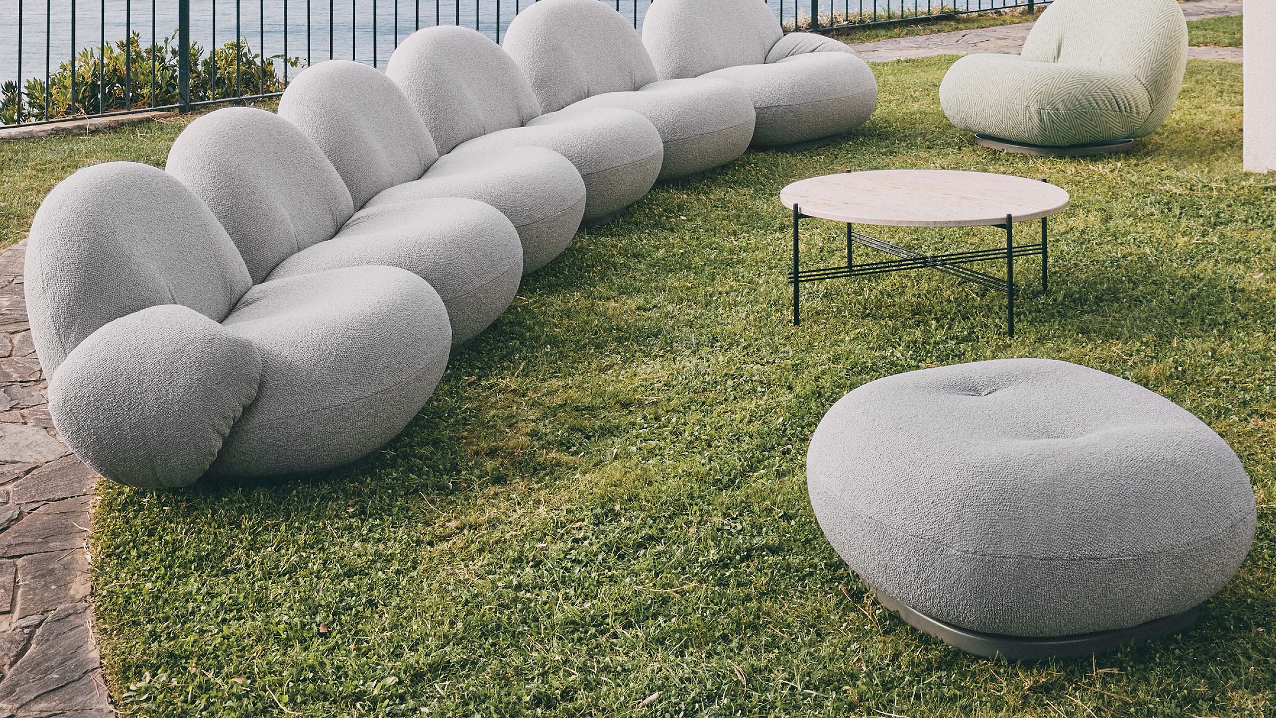 GUBI Ottoman Pacha Outdoor Ottoman