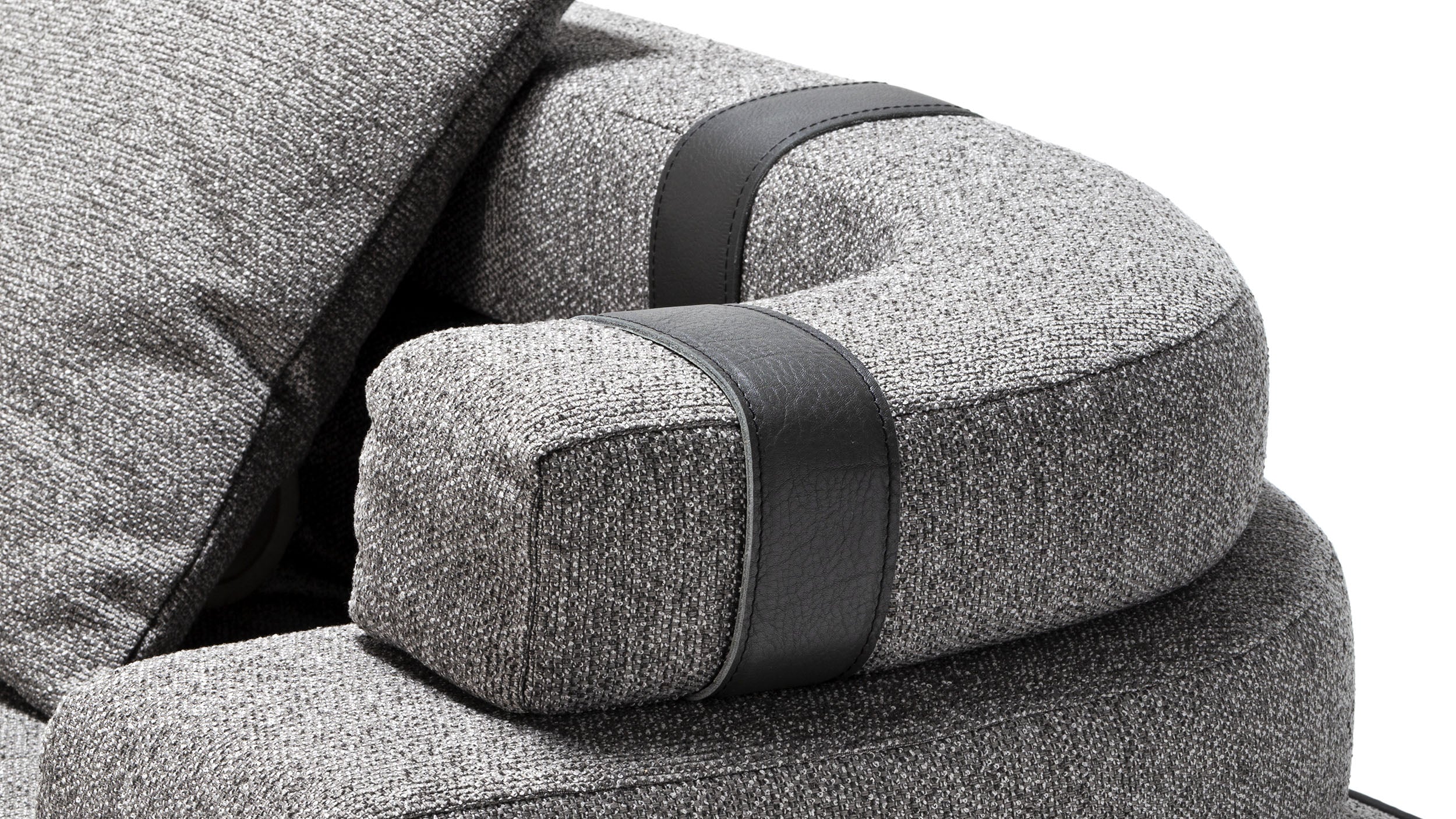 Desktop / Panarea Sofa by Exteta