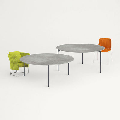 Mobile / Plano Outdoor Dining Table, designed by Francesco Rota for Paola Lenti