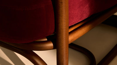 Desktop / Poltrona Tria Lounge Chair, designed by Carlo de Carli and made by Gubi