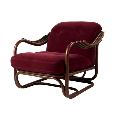 Mobile / Poltrona Tria Lounge Chair, designed by Carlo de Carli and made by Gubi
