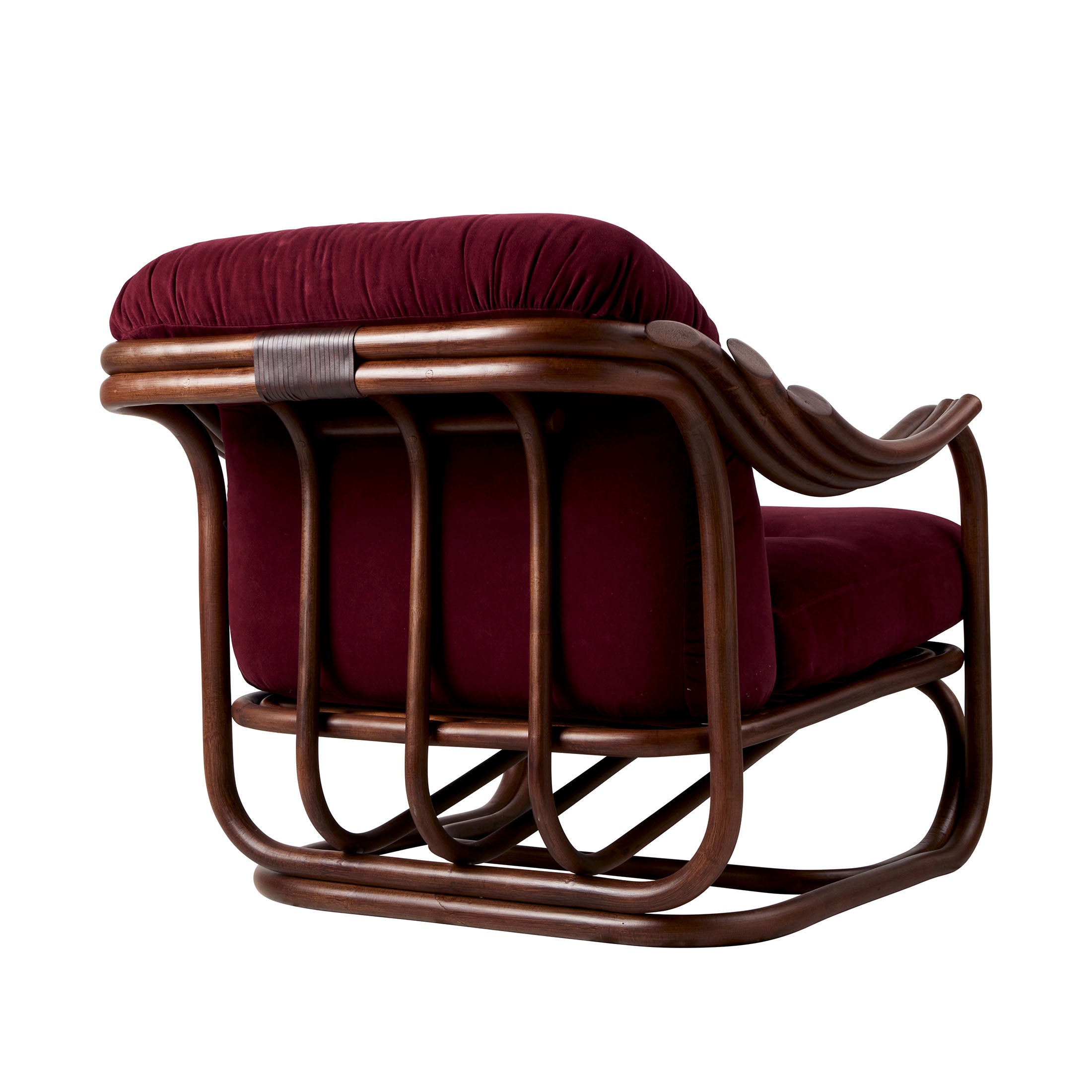 Mobile / Poltrona Tria Lounge Chair, designed by Carlo de Carli and made by Gubi
