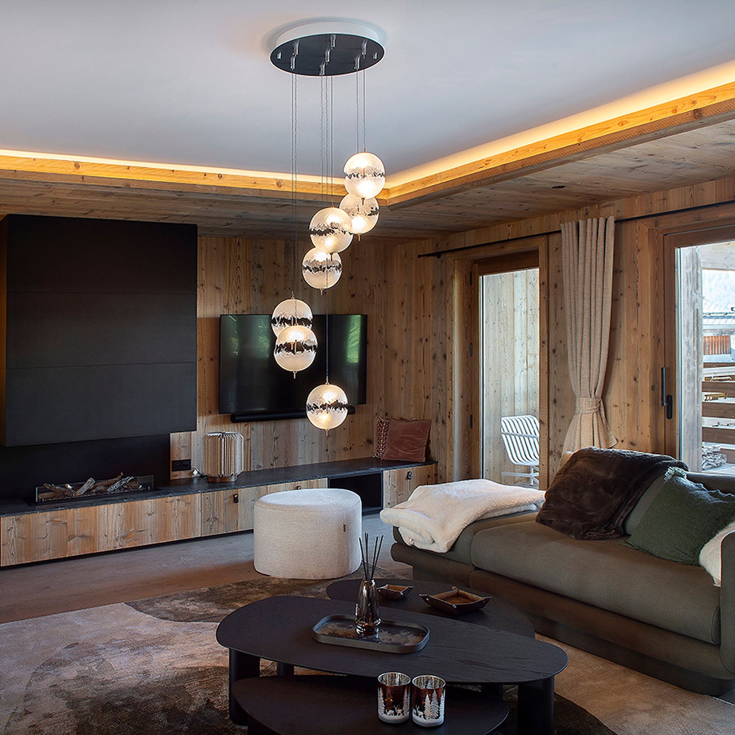 Mobile / PostKrisi Chandelier by Catellani & Smith