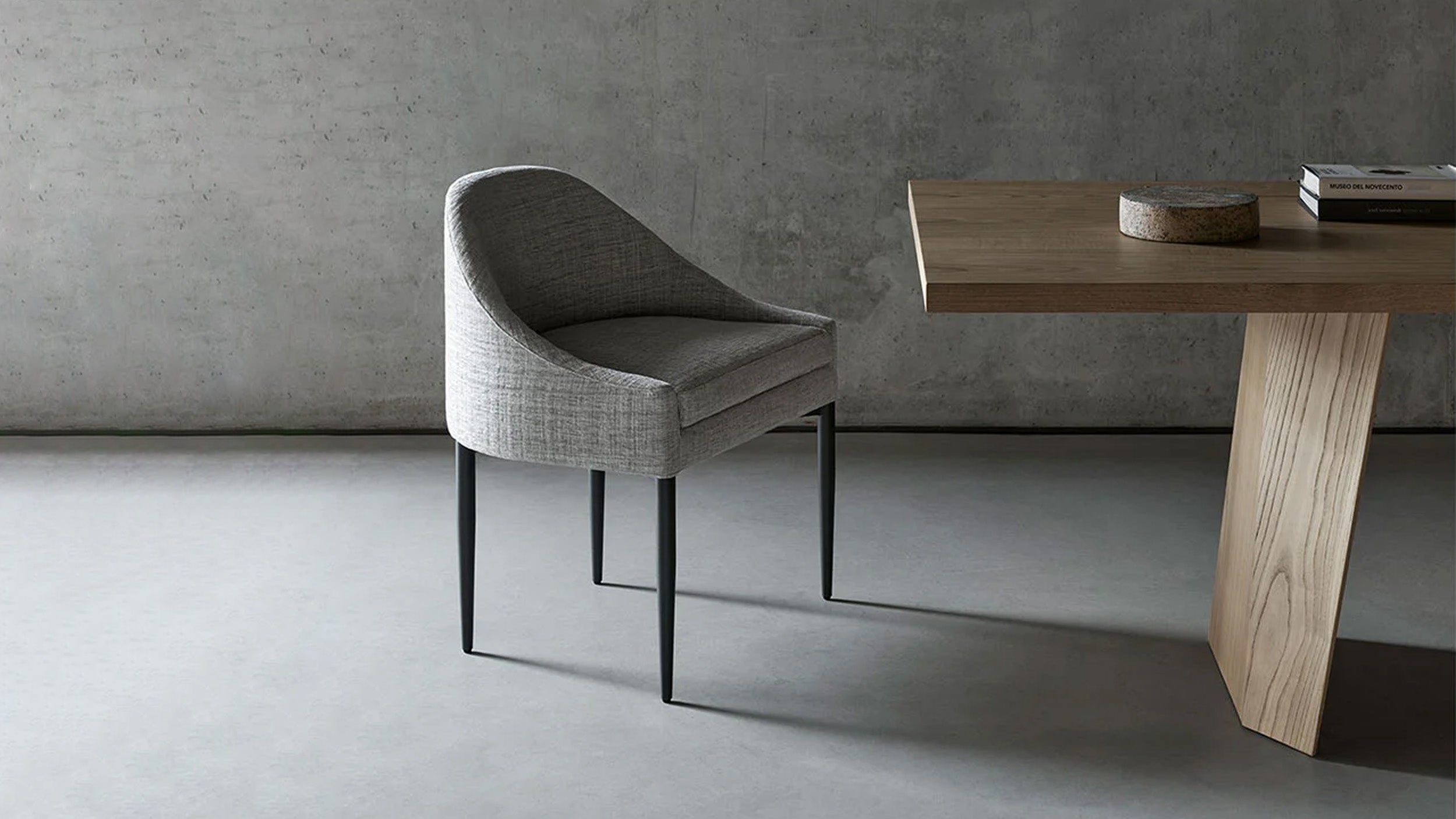 Desktop / Raki, designed by Piero Lissoni for Living Divani