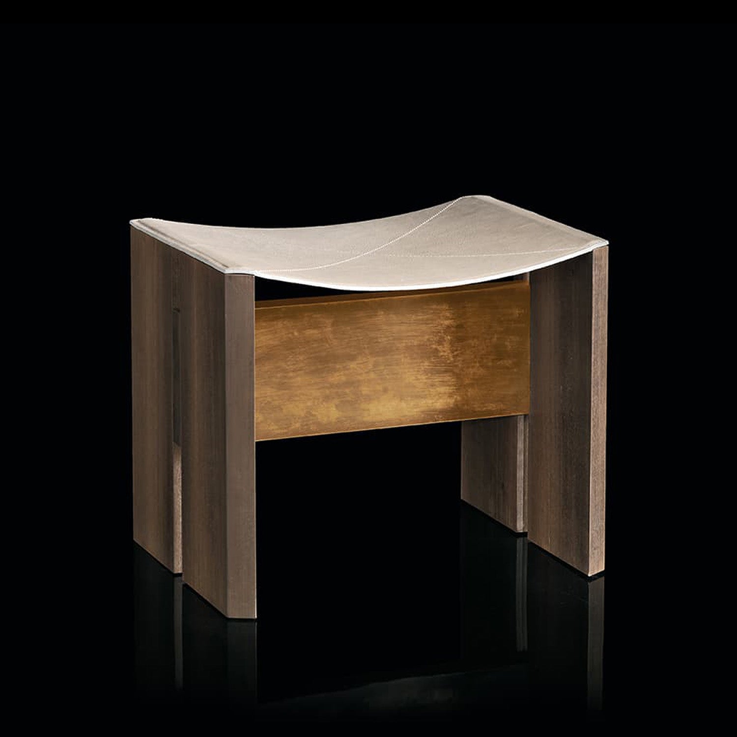 Mobile / Rio Stool, designed by Massimo Castagna for Henge