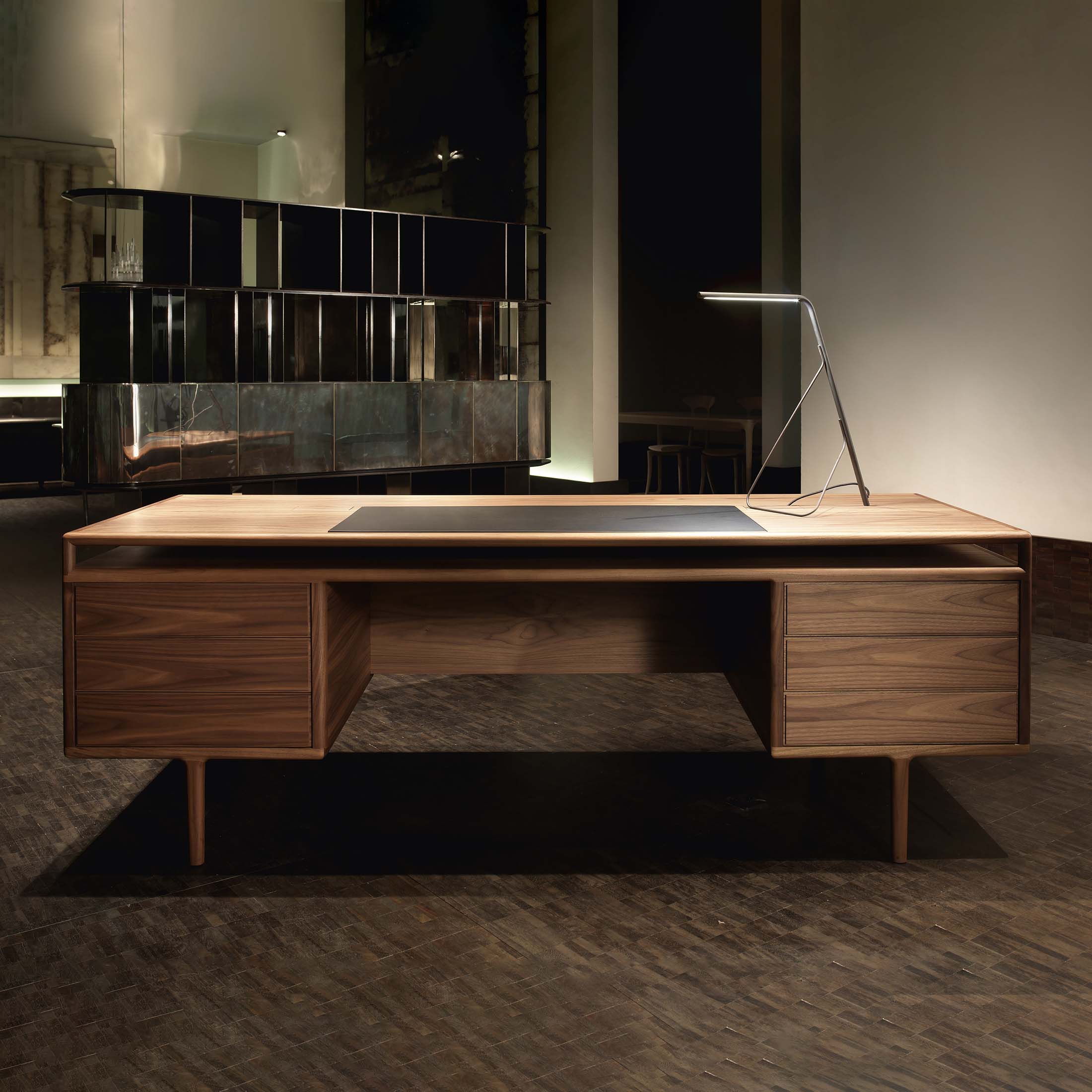 Mobile / Rive Droite Desk, designed by Christophe Pillet for Ceccotti Collezioni