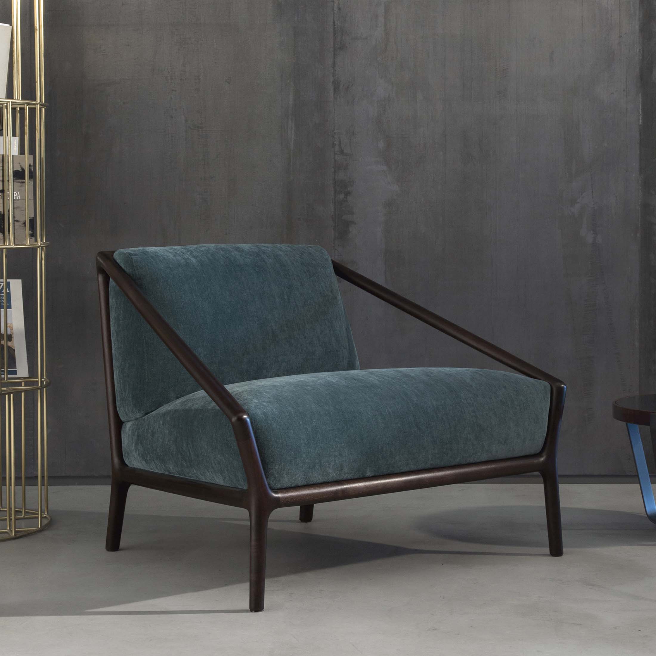 Mobile / Rive Droite Armchair, designed by Christophe Pillet for Ceccotti