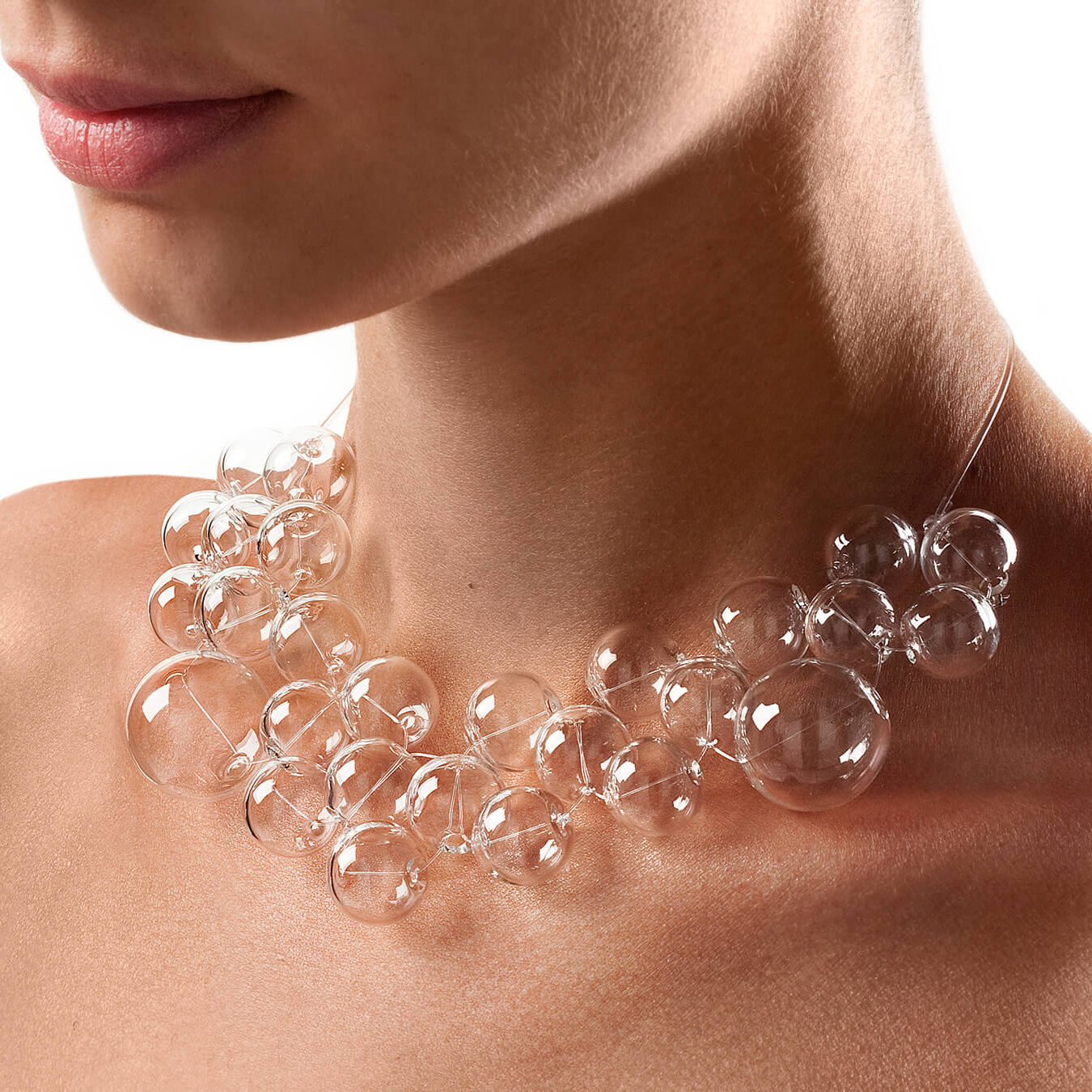 Mobile / BlackMenu / Soap Glass Necklace
