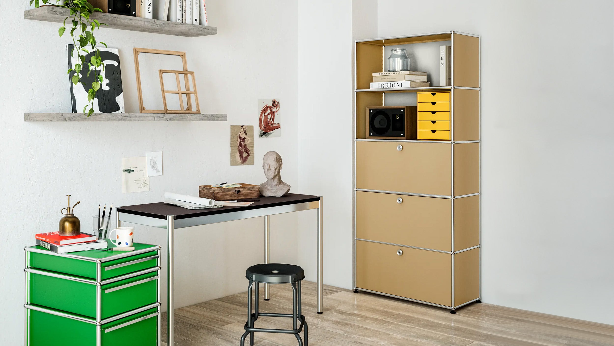 Desktop / Shelving (Q118), made by USM Haller