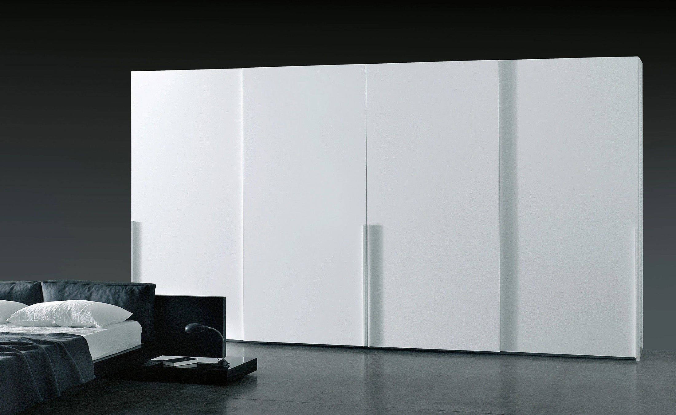 Sliding - Storage Closet by Porro