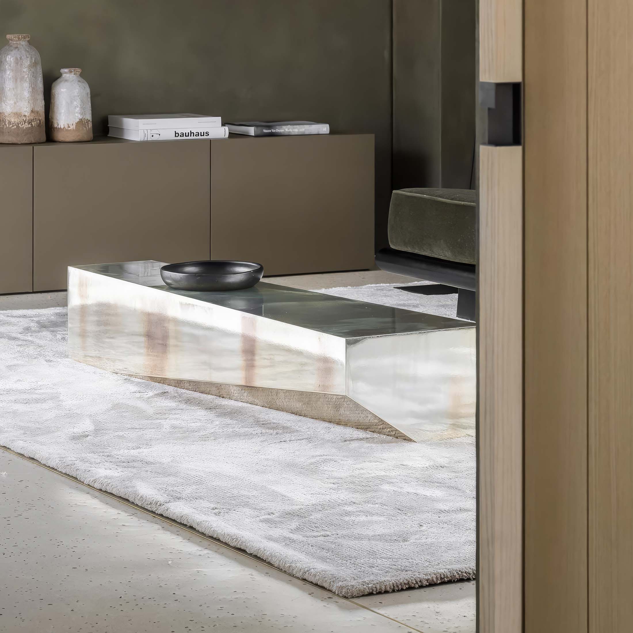 JOV Rug Softlines