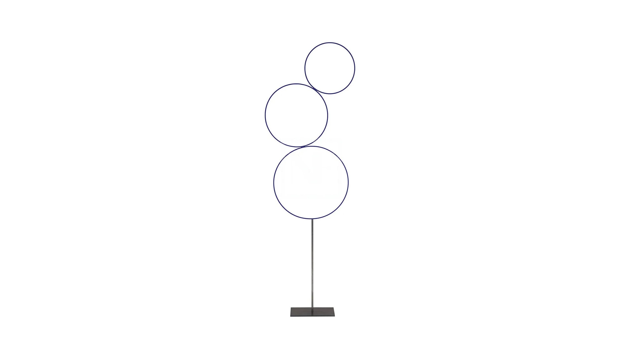 Desktop / Sorry Giotto 3 Floor Lamp, by Catellani & Smith