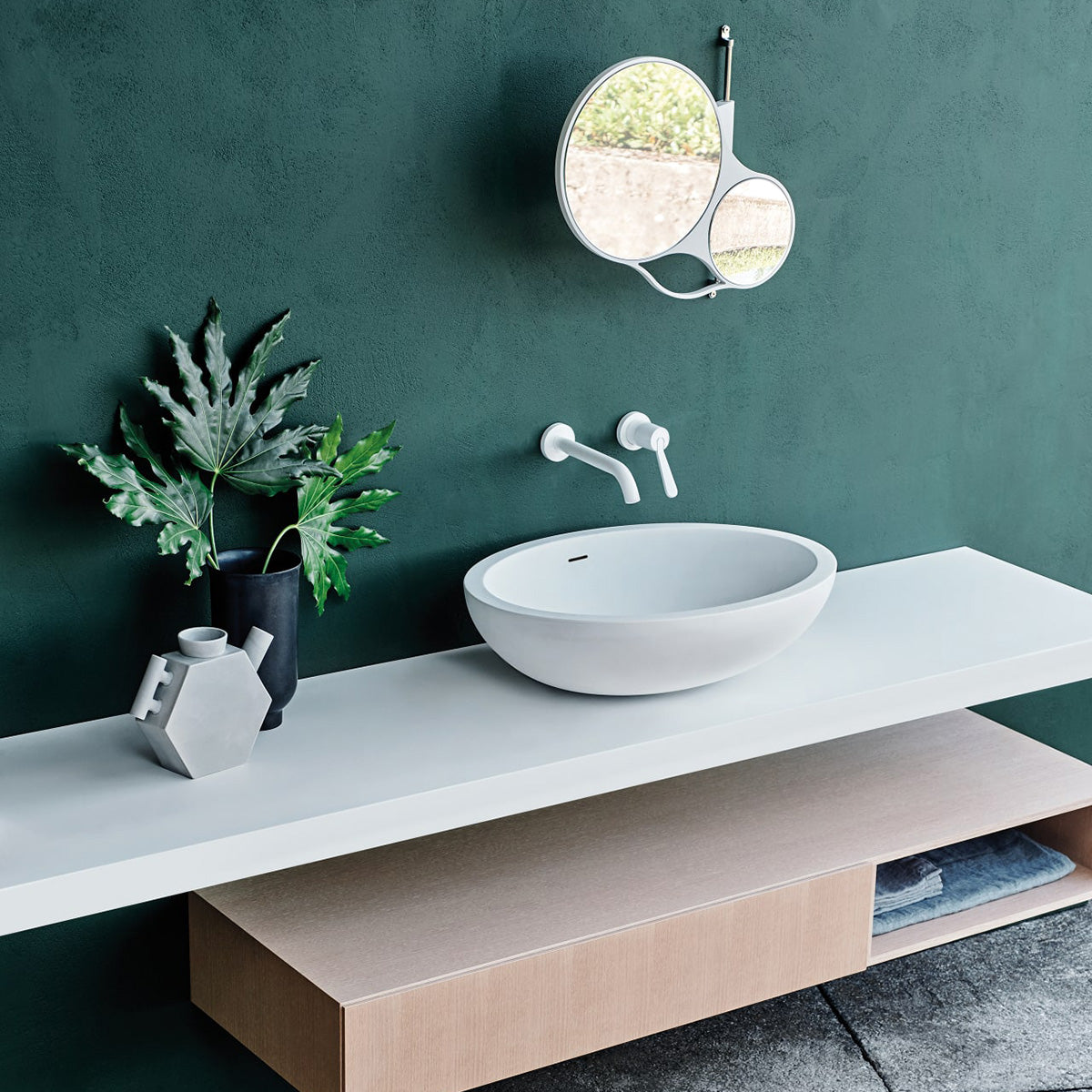 Mobile / Spoon XL Washbasin, designed by Benedini Associati for Agape