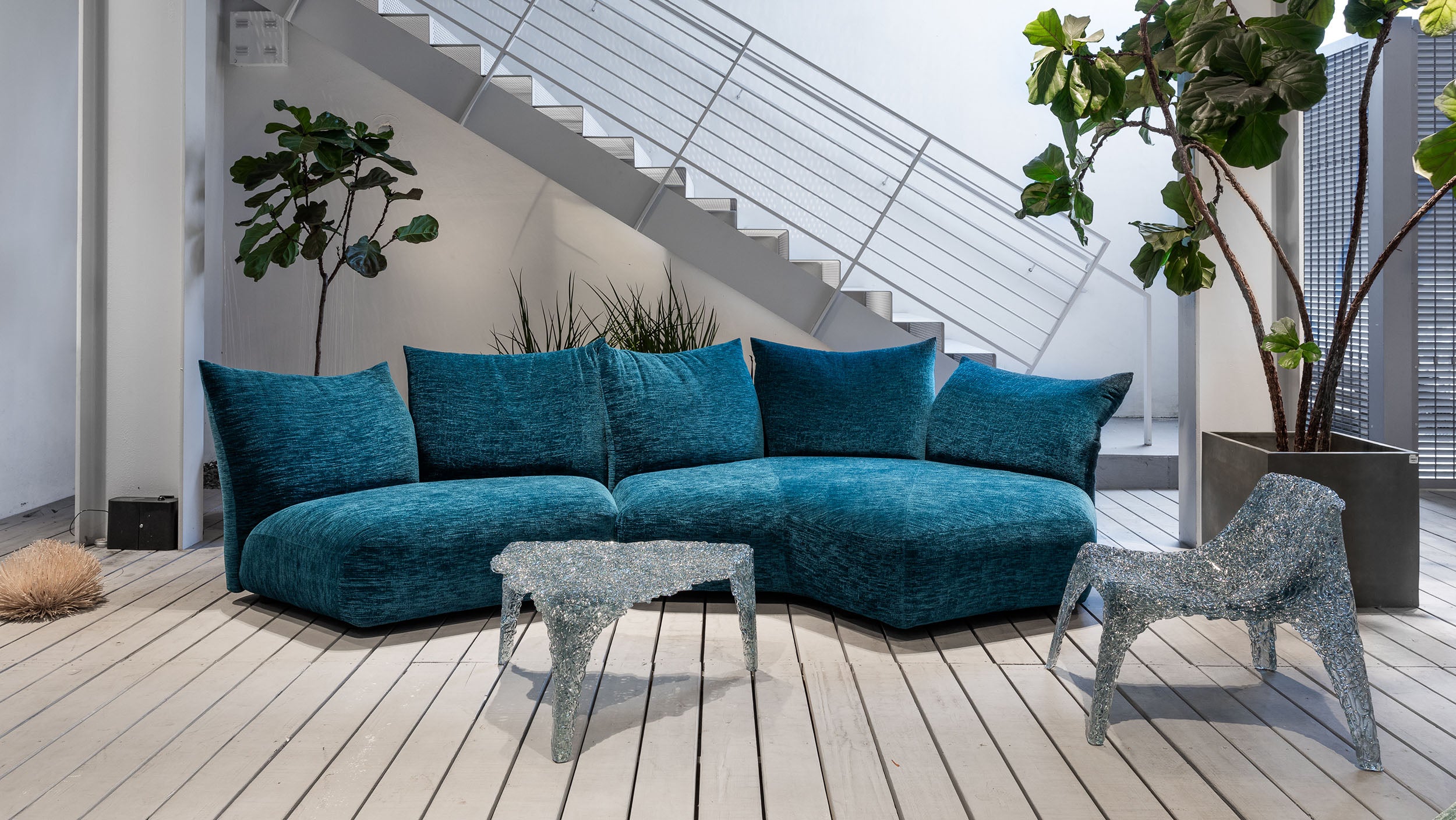 Desktop / Standard Outdoor Sofa, designed by Francesco Binfare for Edra