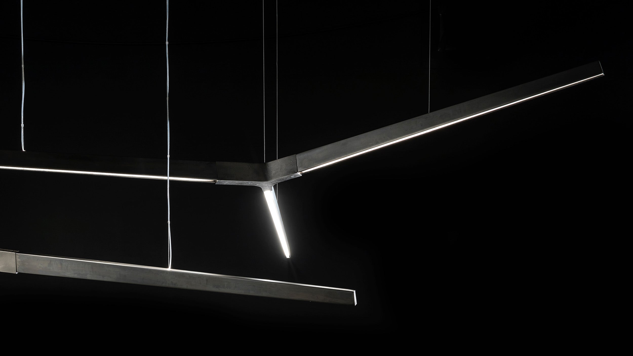 Desktop / Starlight Horizontal XL Pendant Light, designed by Massimo Castagna for Henge