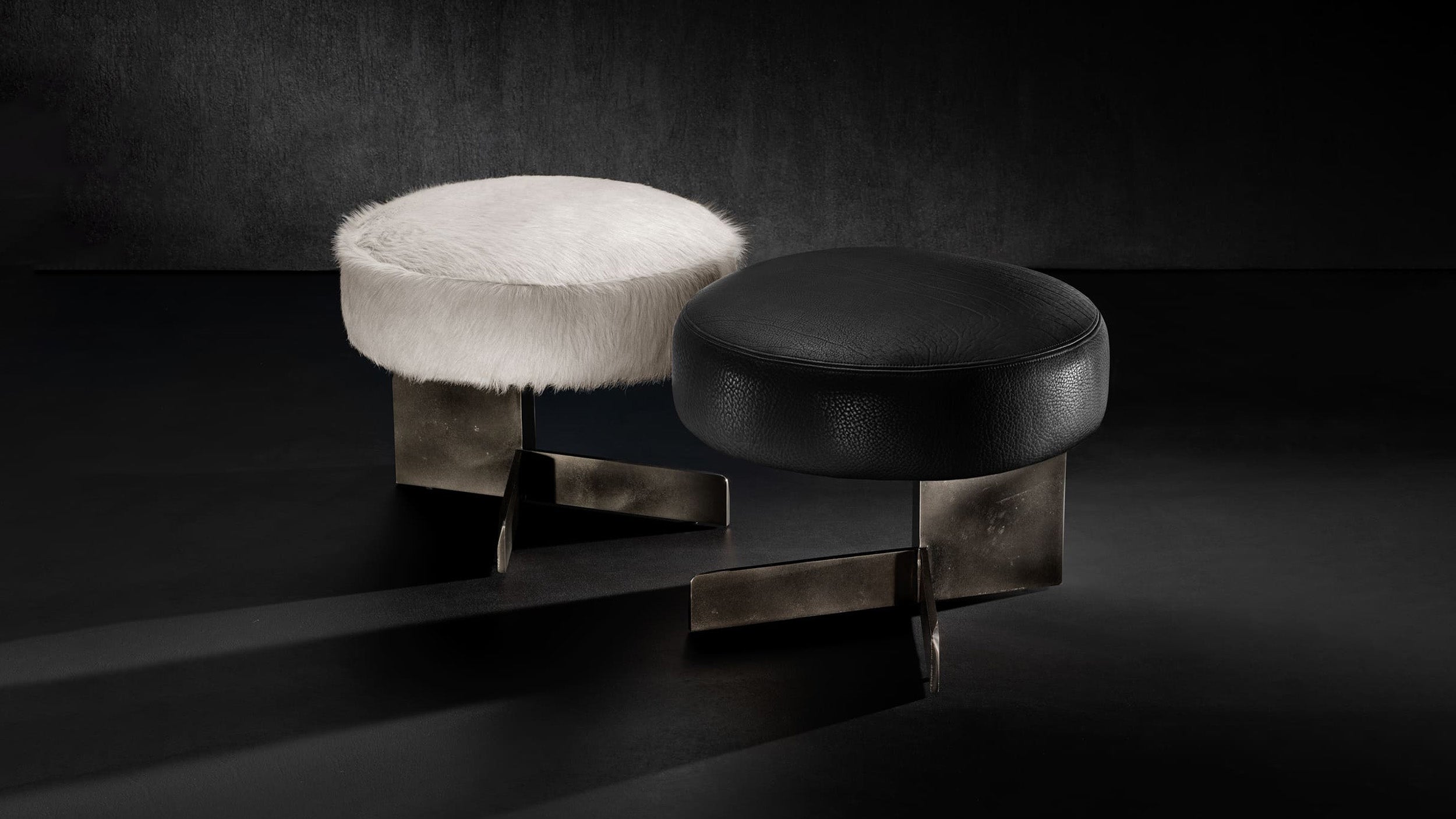 Desktop / Tambourine Pouf, designed by Ugo Cacciatori for Henge
