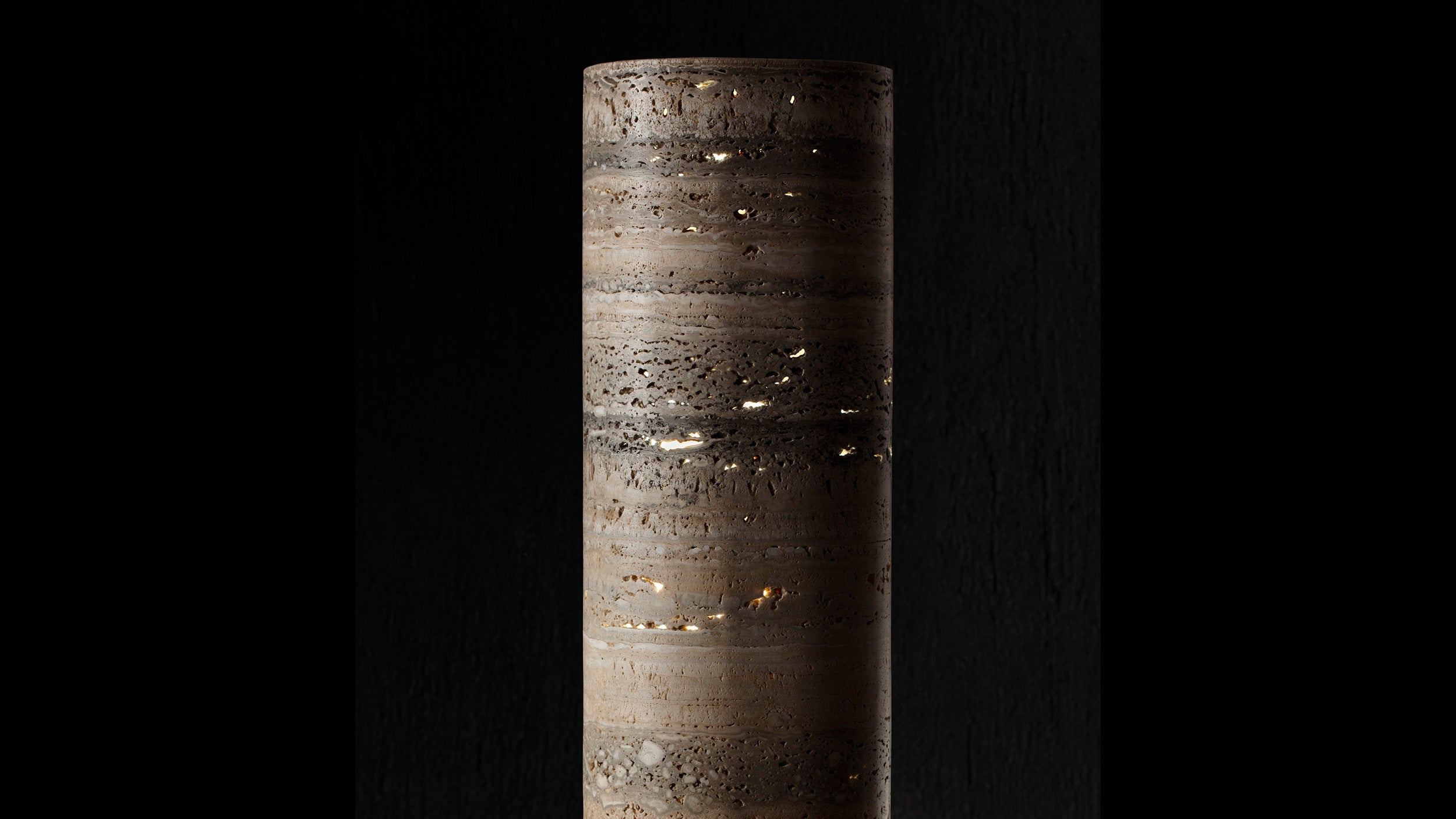 Desktop / Test Two Floor Lamp, designed by Ugo Cacciatori for Henge