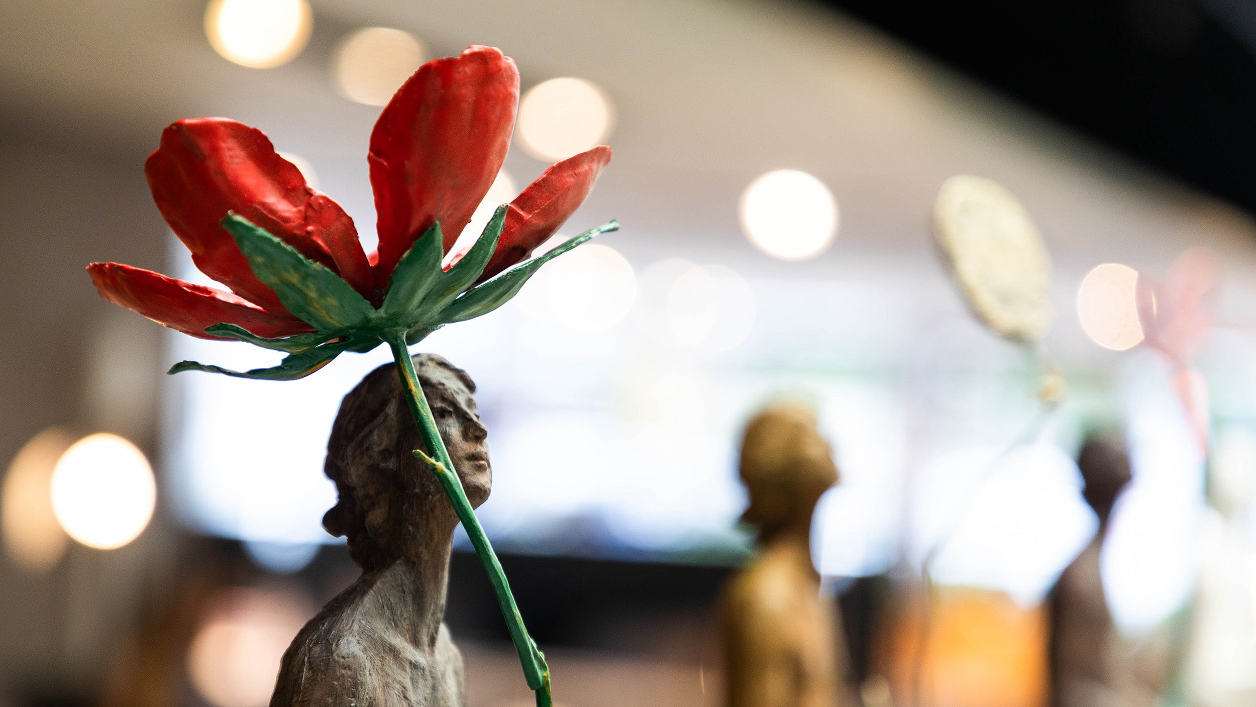 Desktop / Thoughts II – The Flower, designed by Raffaella Benetti for Gardeco