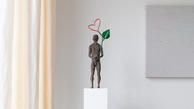 Desktop / Thoughts IV – Love sculpture, designed by Raffaella Benetti for Gardeco