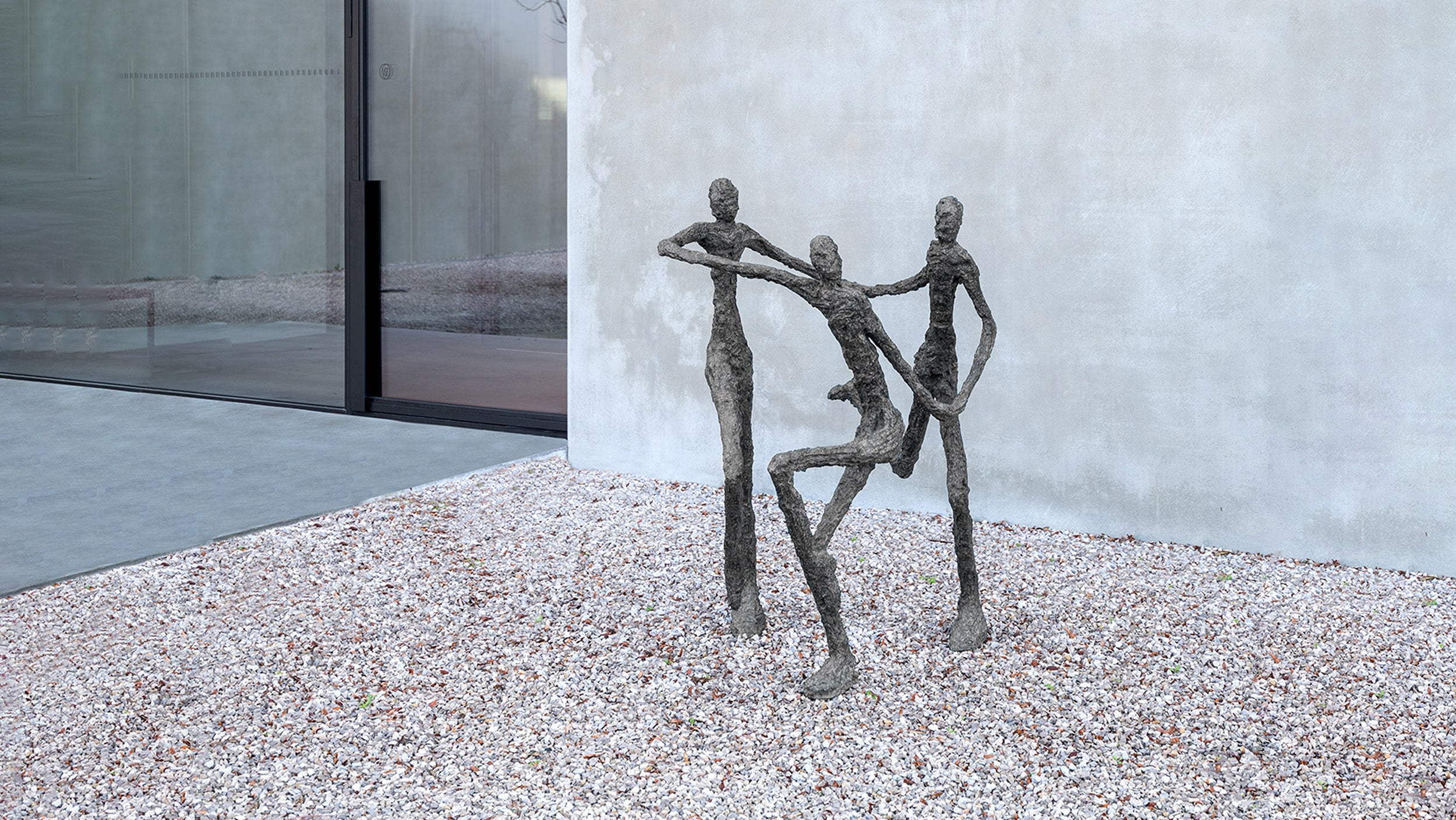 Desktop / To Enjoy Bronze Sculpture, designed by Ann Vrielinck for Gardeco