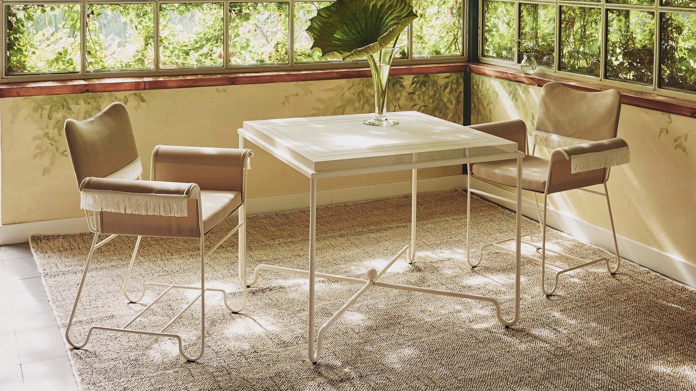 GUBI Dining Table Tropique Dining Table