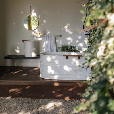 Mobile / Vieques Bathtub, designed by Patricia Urquiola for Agape