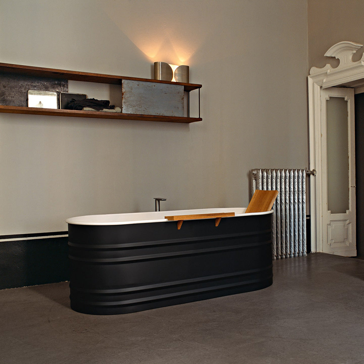 Mobile / Vieques Bathtub, designed by Patricia Urquiola for Agape