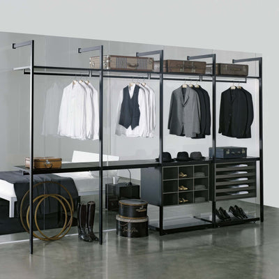 Walk-in closet - Storage Closet by Porro