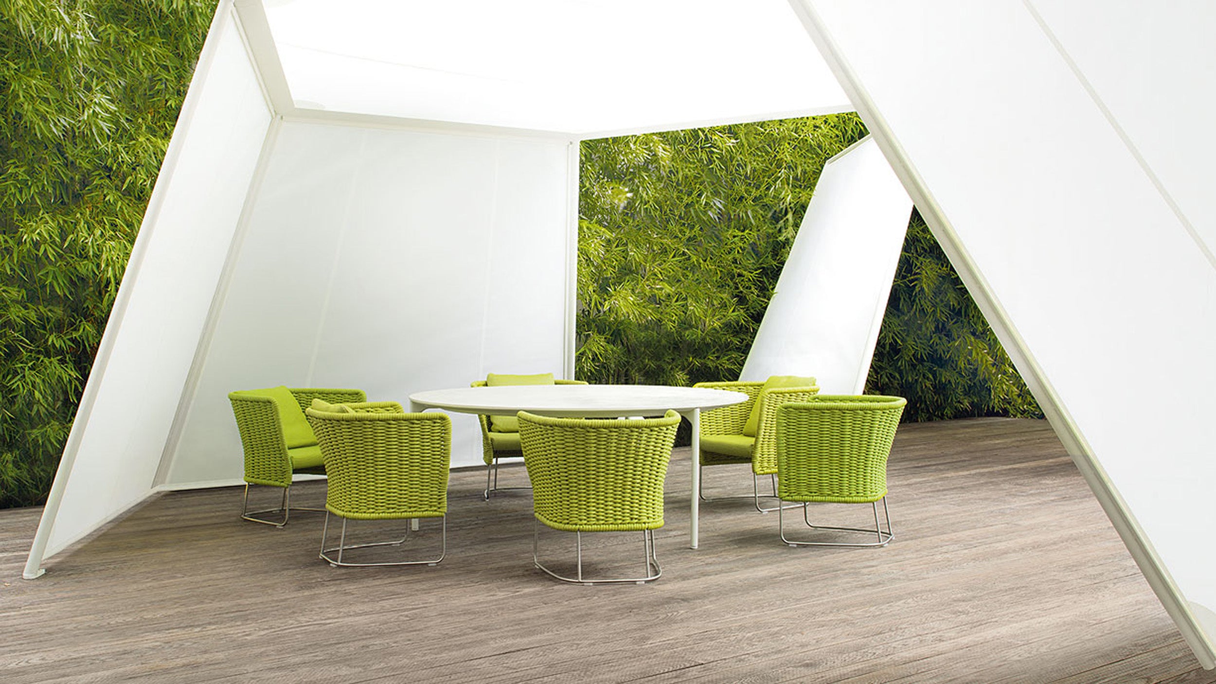 Desktop / Ami Dining Chair, designed by Francesco Rota for Paola Lenti