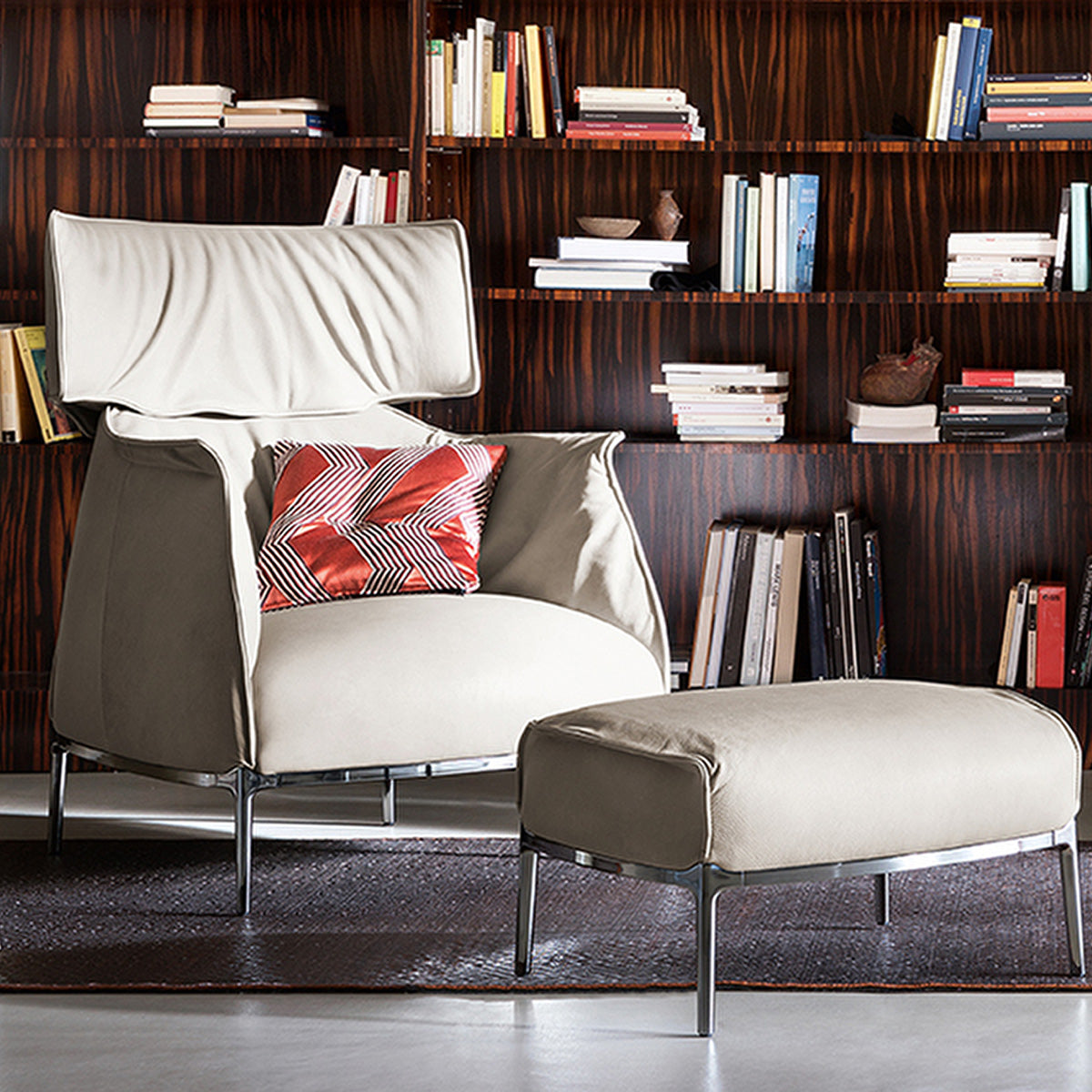 Mobile / Archibald King Armchair, designed by Jean-Marie Massaud for Poltrona Frau