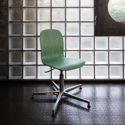 Mobile / Tate Wood Office Chair designed by Jasper Morrison for Cappellini