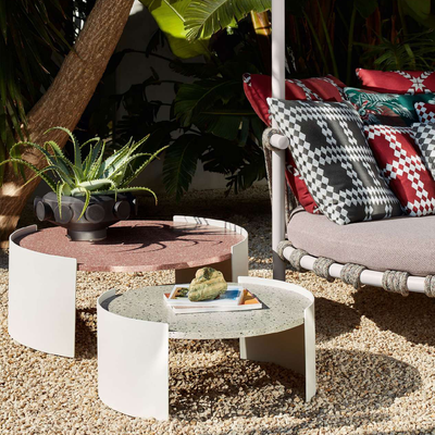 Cassina Table Bowy Table