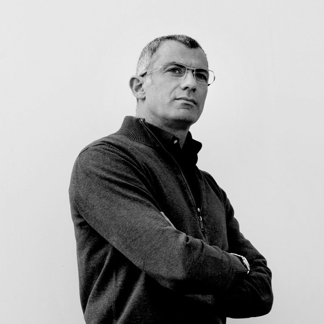 Arik Levy