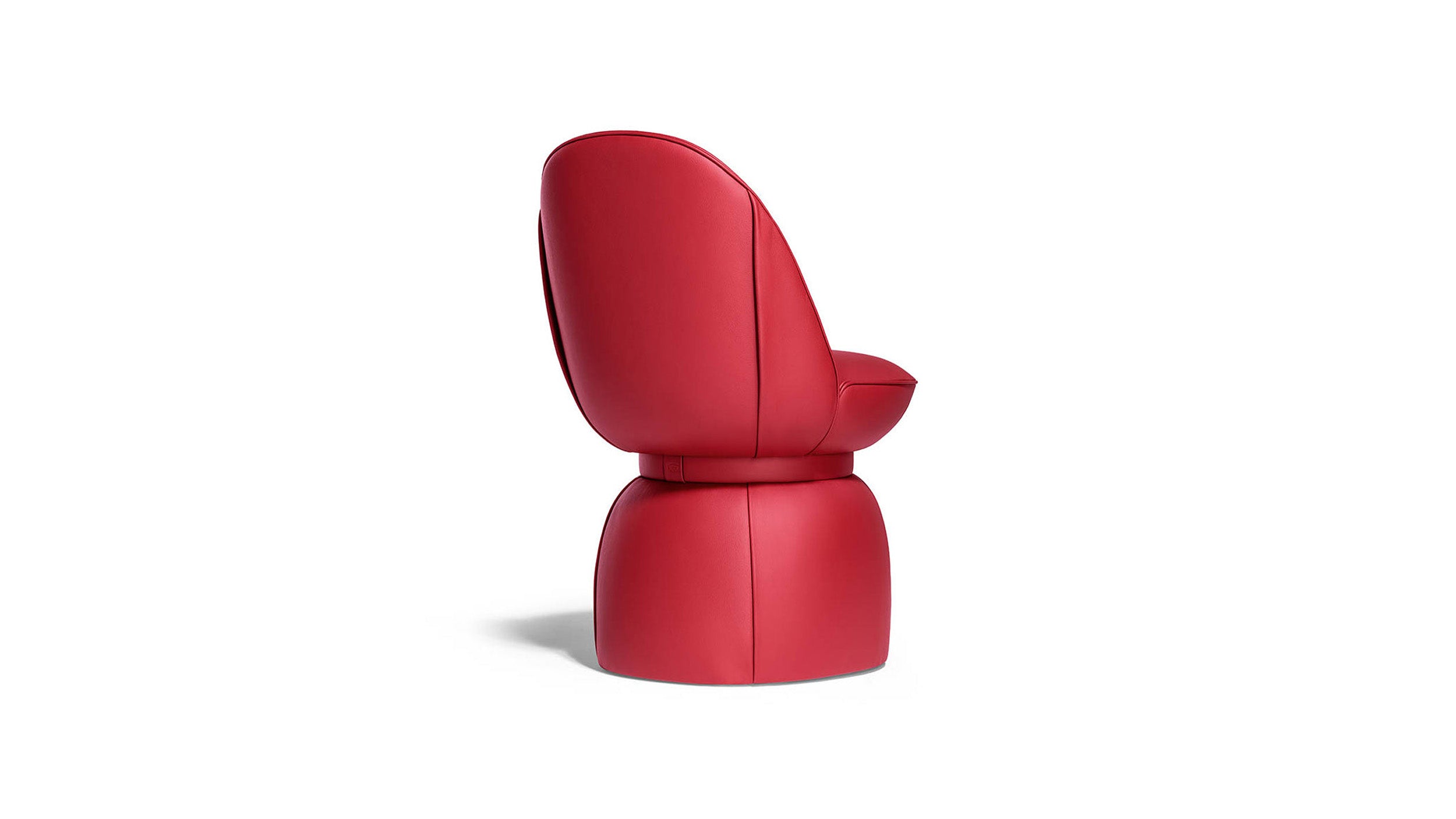 Desktop / Leplì Chair, designed by Kensaku Oshiro for Poltrona Frau