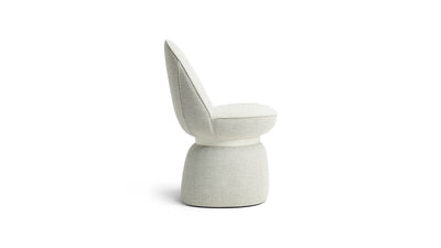 Desktop / Leplì Chair, designed by Kensaku Oshiro for Poltrona Frau