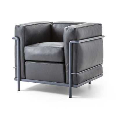 Mobile / 2 Fauteuil Grand Confort, petit modèle, designed by Le Corbusier, Pierre Jeanneret, Charlotte Perriand made by Cassina 