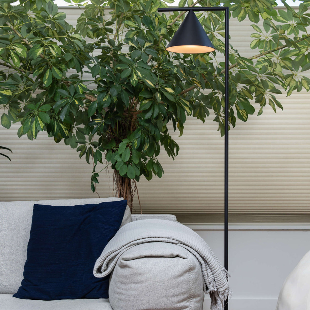 Black / Mobile / Captain Flint Floor Lamp, designed by Michael Anastassiades for Flos