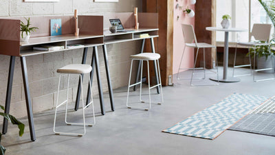 Desktop / Morrison Stool, designed by Jasper Morrison made by Cappellini 
