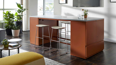 Desktop / Morrison Stool, designed by Jasper Morrison made by Cappellini 