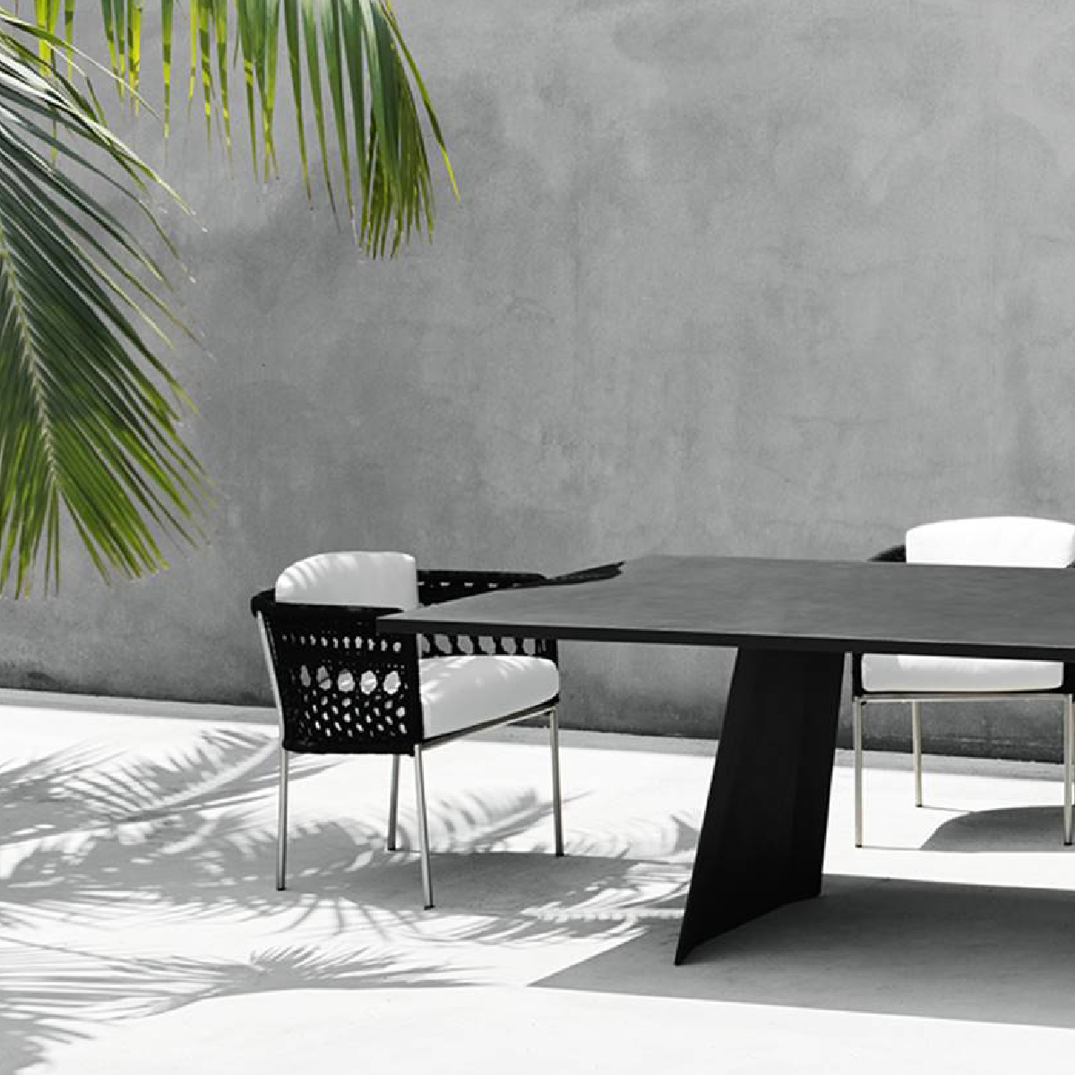 Mobile / WhiteMenu / Mini Tambolo designed by Piero Lissoni made by Living Divani