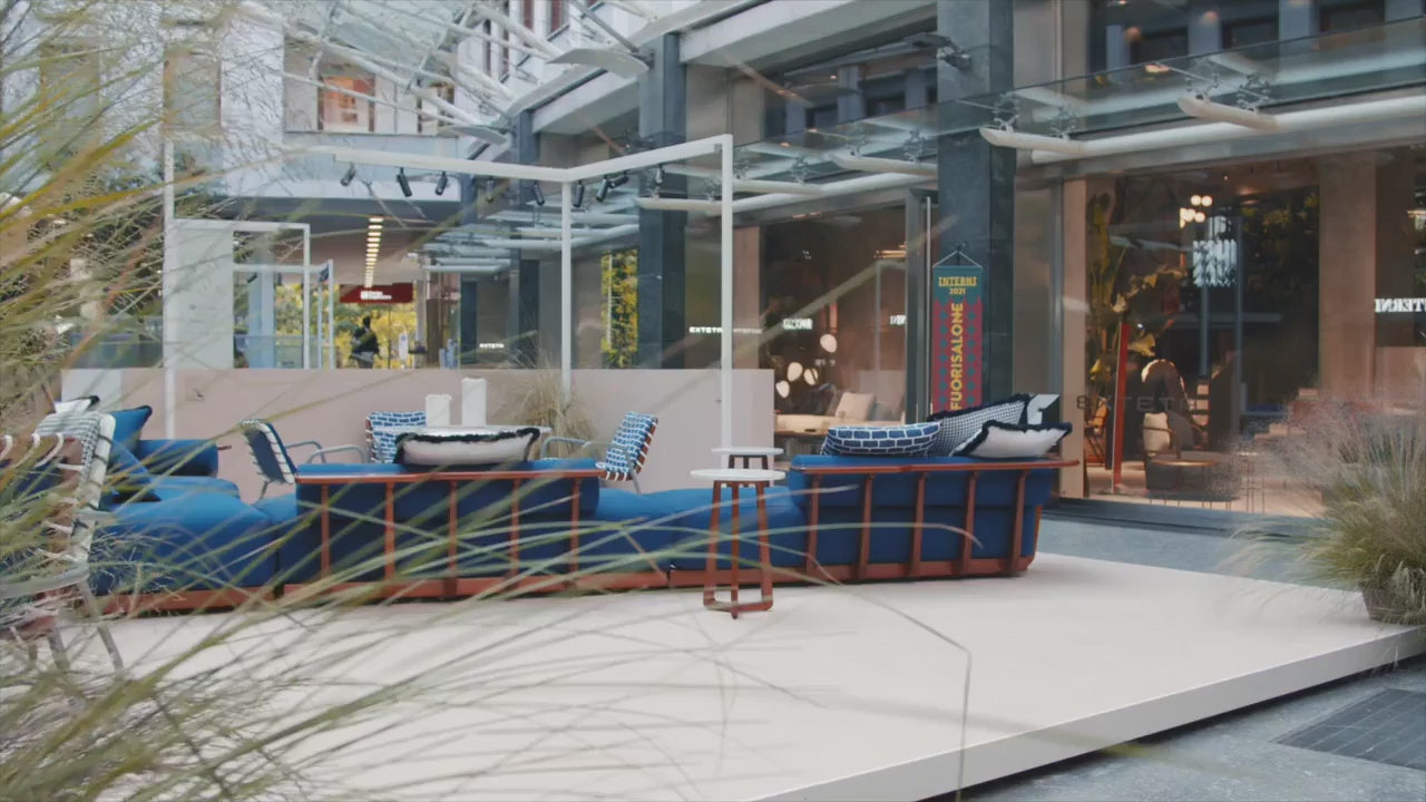 Carica il video: Exteta Flagship Store