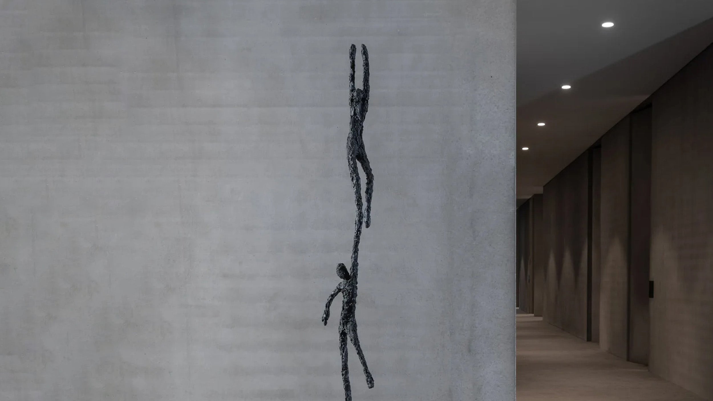 Desktop / To Grab sculpture, designed by Ann Vrielinck for Gardeco