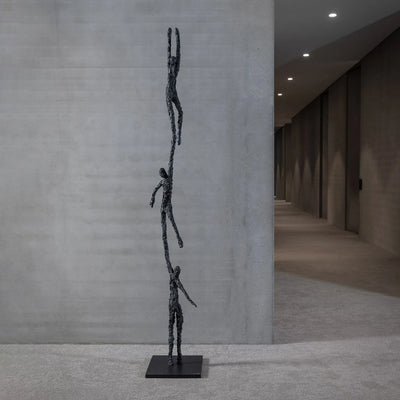 Mobile / To Grab sculpture, designed by Ann Vrielinck for Gardeco