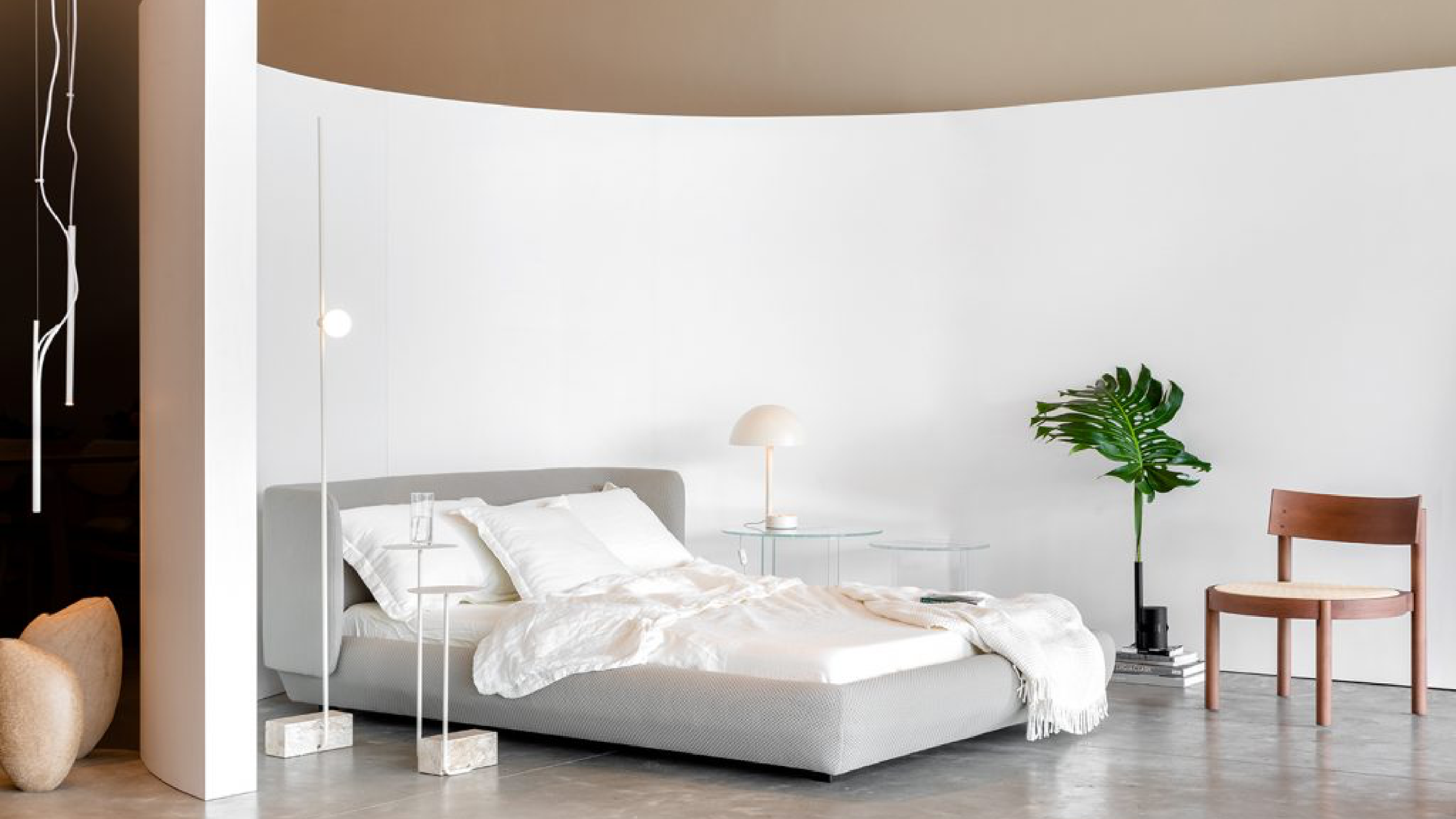 Desktop / WhiteMenu / Baixa, designed by Guilherme Wentz