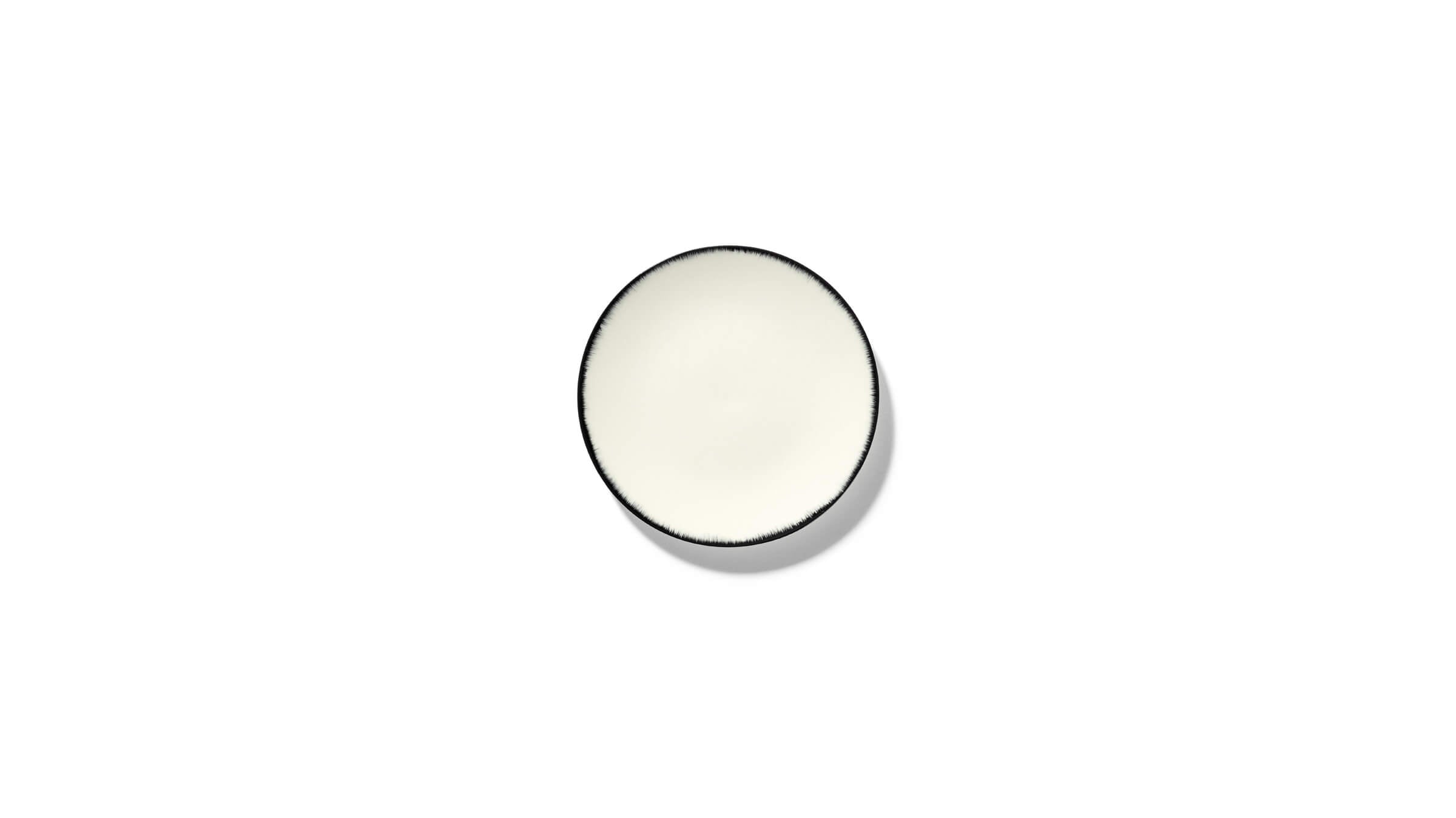 Dé Plate 1 / 5.5in / Desktop / BlackMenu / Dé Plate, designed by Ann Demeulemeester
