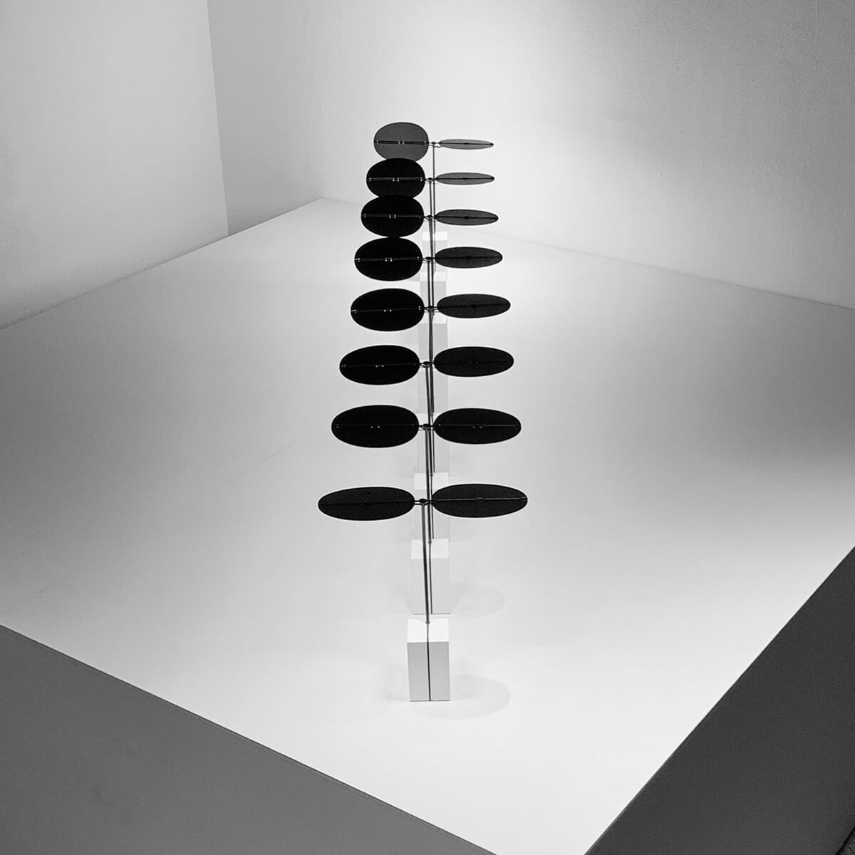 Mobile / WhiteMenu / Sage LED Table Lamp, designed by Nao Tamura made by Ambientec