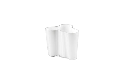White / 3.75'' High / Desktop / BlackMenu / Aalto Vase, designed by Alvar Aalto