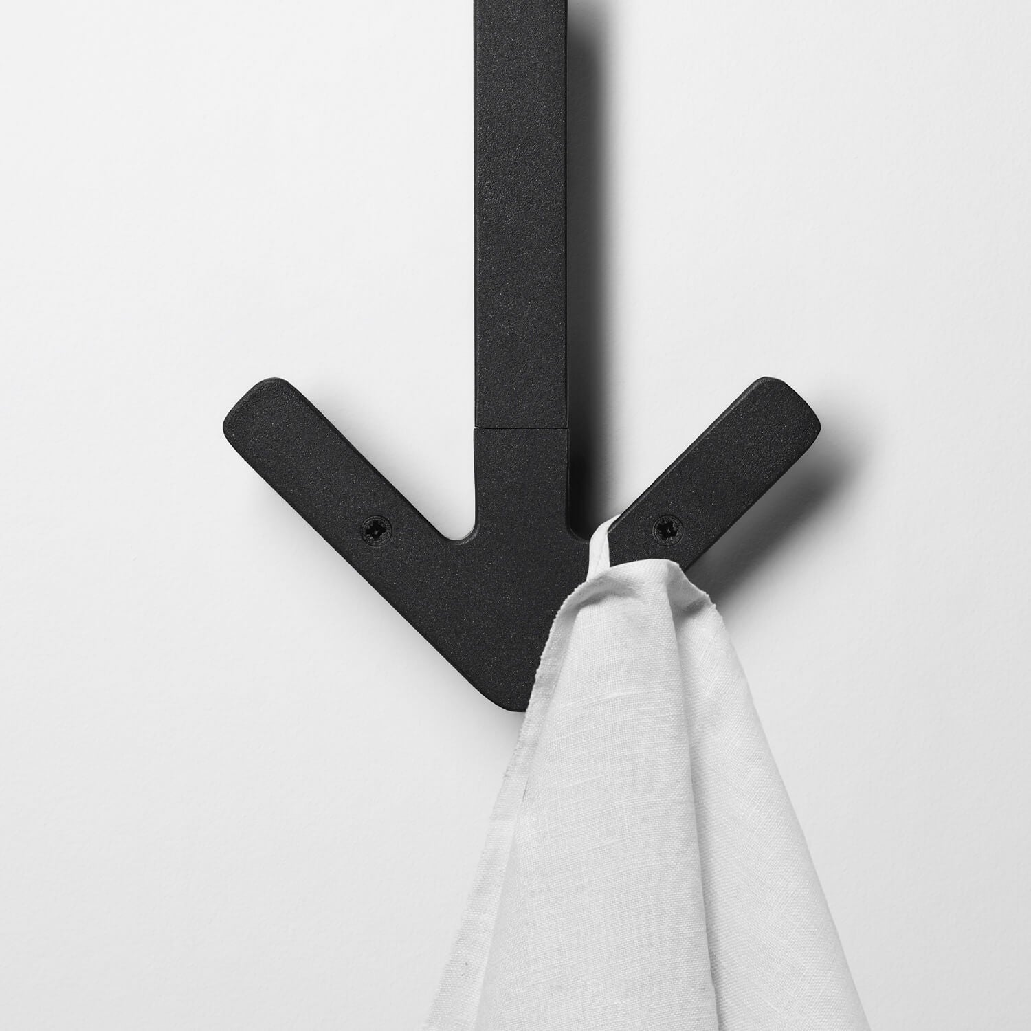 Black / Mobile / BlackMenu / Arrow Hanger, designed by Gustav Hallen