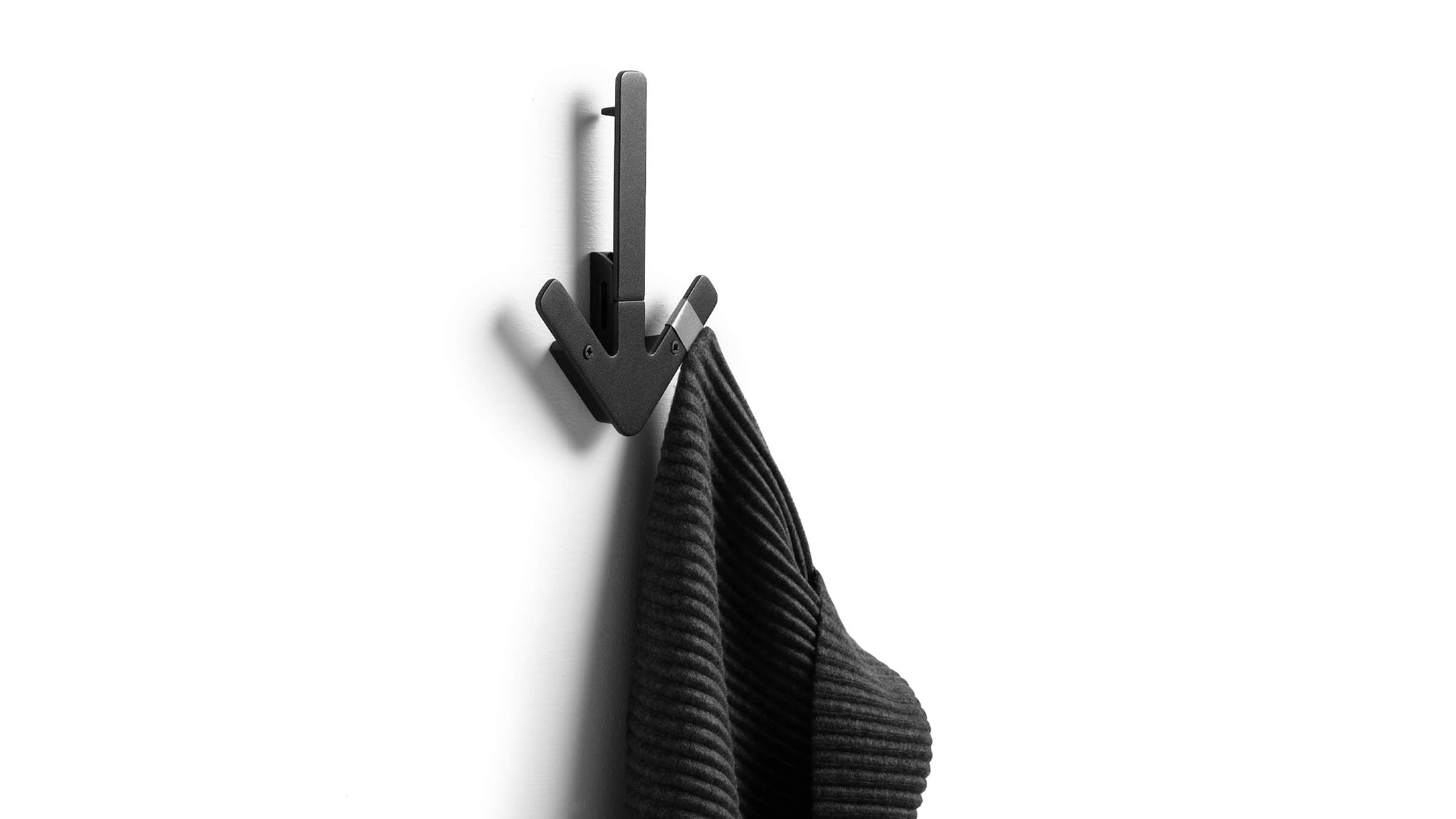Black / Desktop / BlackMenu / Arrow Hanger, designed by Gustav Hallen
